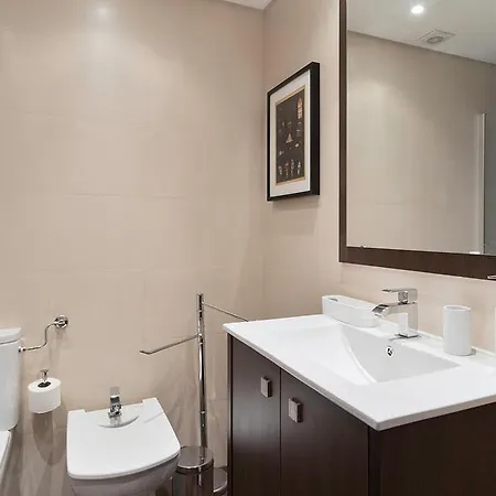 Flea Market Alfama House * Lisbon