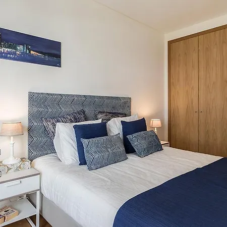 Flea Market Alfama House Apartment Lisbon